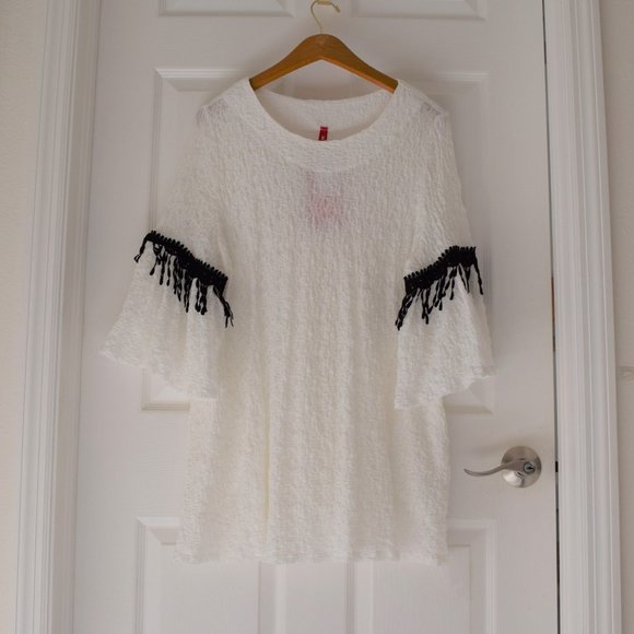 IC Collection Tops - IC Collection Black & White Textured Boat Neck Tunic